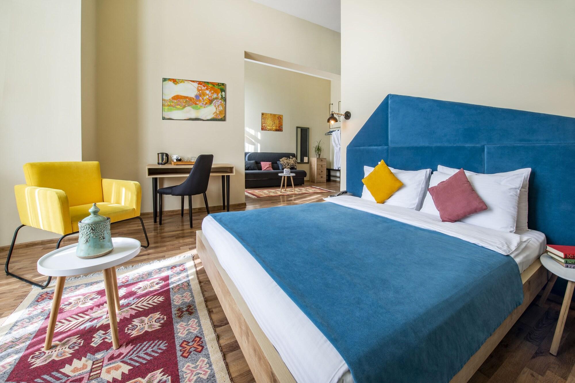 Alphabet Boutique Hotel Tbilisi Bagian luar foto